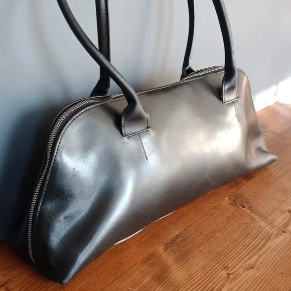 Furla Black Leather Handbag - Picture 4 of 16